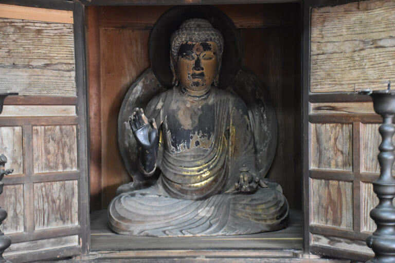 木造薬師如来座像