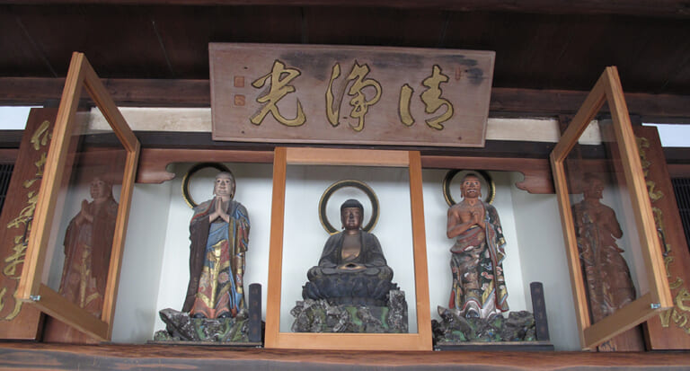 釈迦牟尼如来座像・阿難・迦葉と十六羅漢